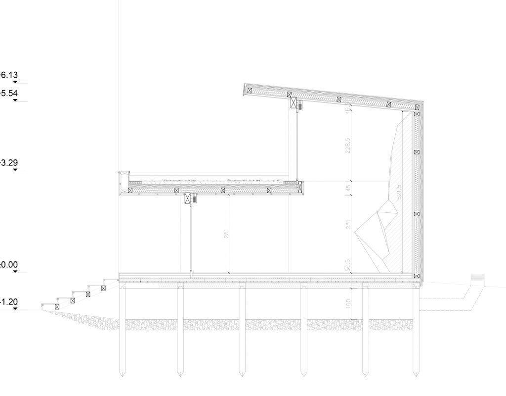 Coupe technique plan architecte d'un accueil escalade ossature bois et bio sourcé sur pilotis